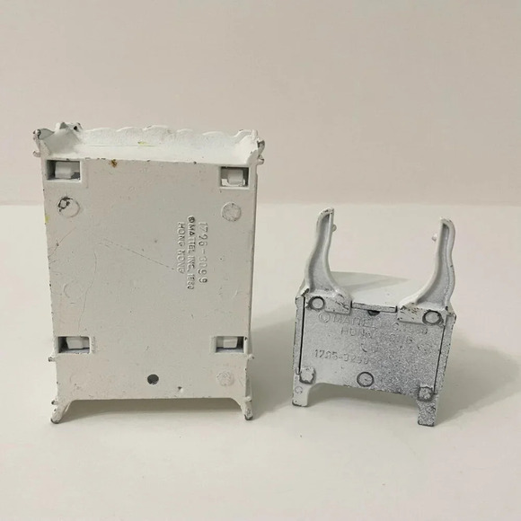 Vintage Mattel 1980 The  Littles Doll House Furniture Incomplete TLC - Picture 12 of 13